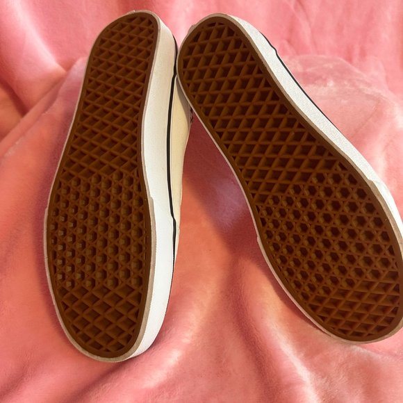 Vans - NWOT - Picture 3 of 3